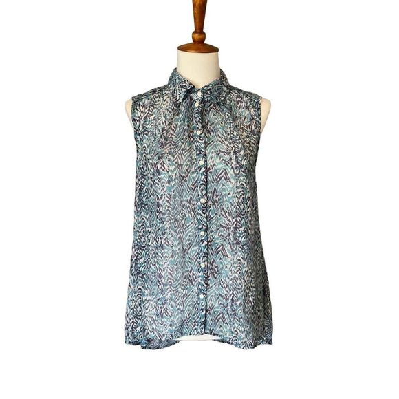 H&M High Collared Button Up - Picture 1 of 8